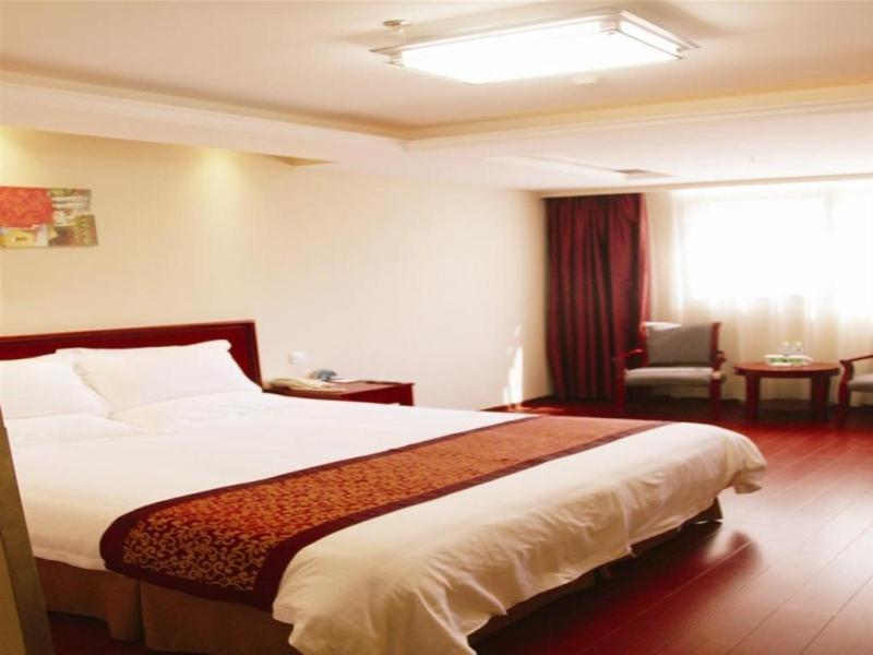 Greentree Inn Jiangsu Yancheng Dongtai Honglan Road Pedestrian Street Express Hotel Bagian luar foto