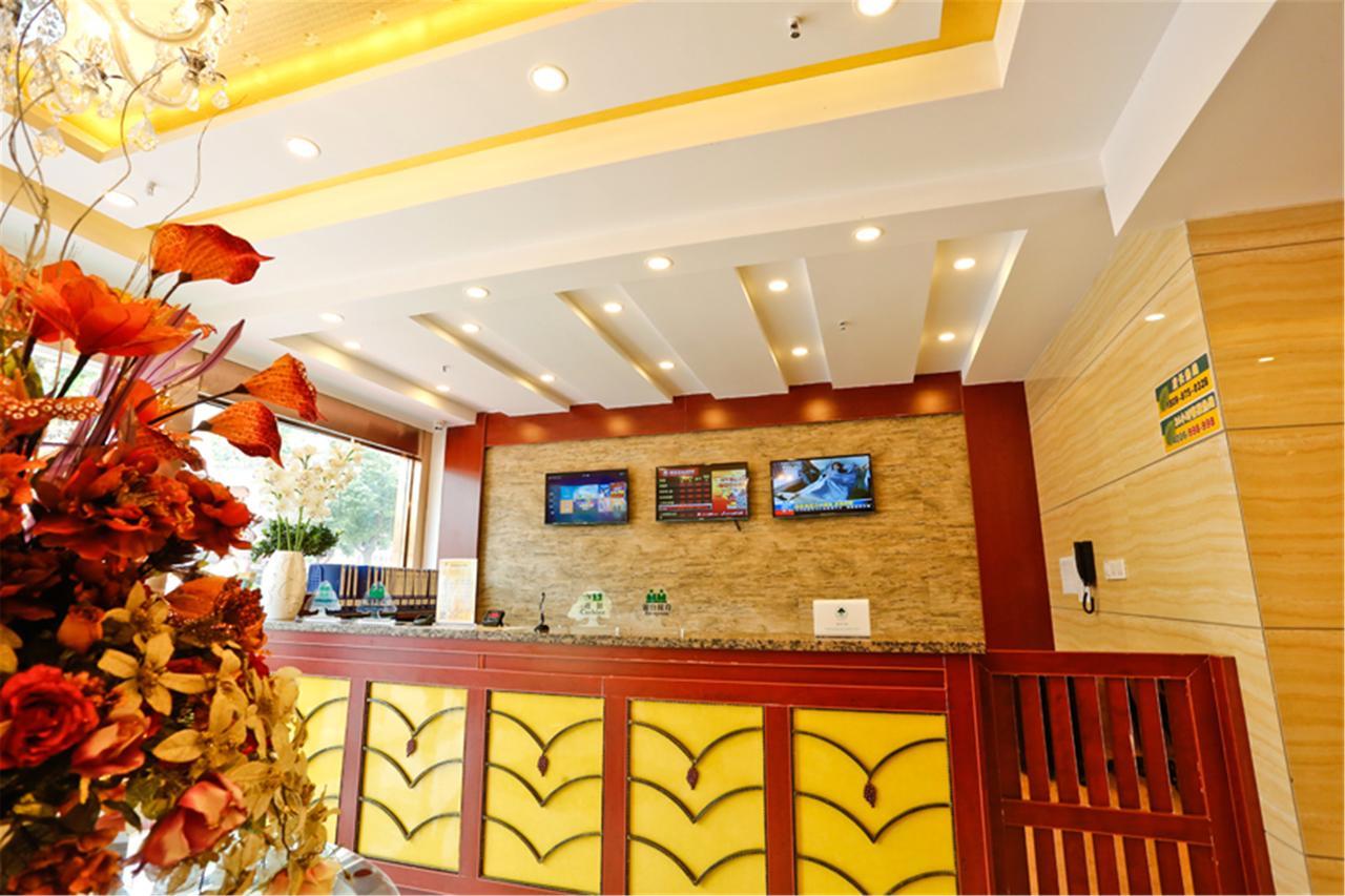 Greentree Inn Jiangsu Yancheng Dongtai Honglan Road Pedestrian Street Express Hotel Bagian luar foto